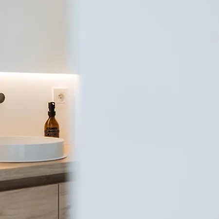 Design68 Apartment *